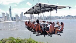 restaurante suspenso
