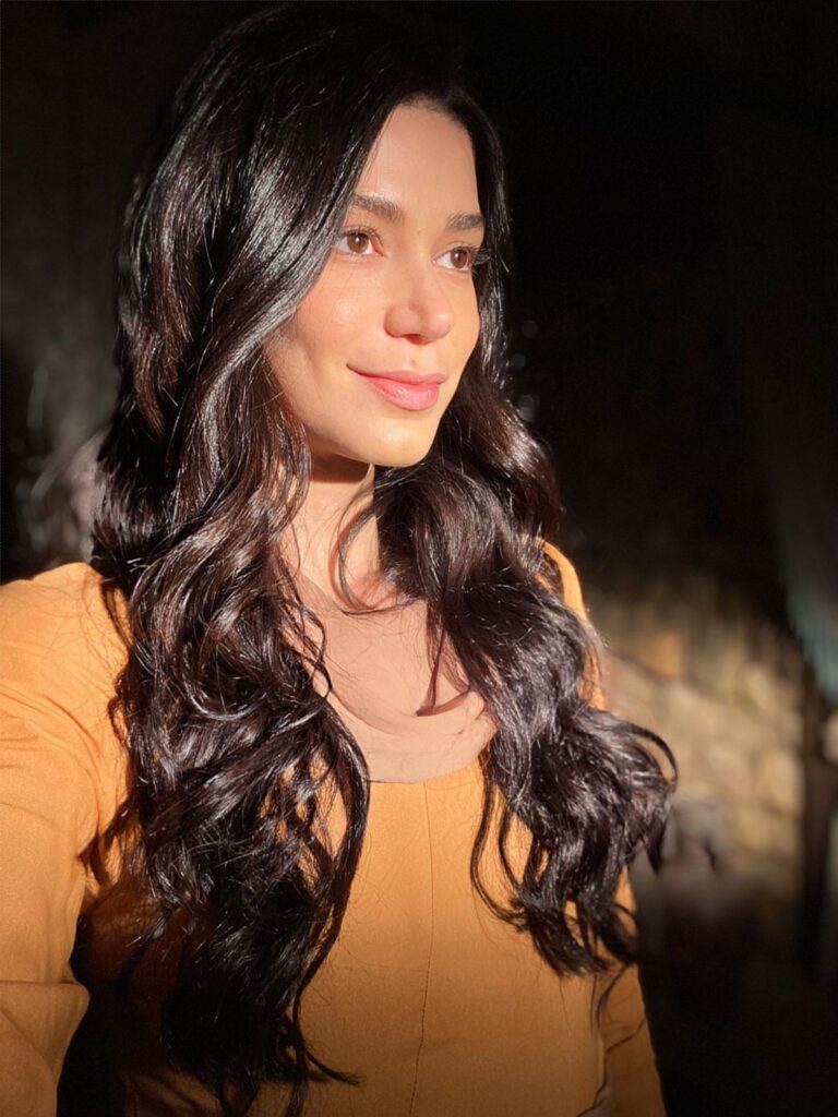 Pamela Otero estreia na Record vivendo irmã de Davi na série Reis