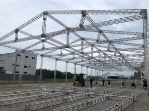 Palco do Guns N’ Roses no Hard Rock Live Florianópolis terá 400 metros quadrados e quase 18 metros de altura