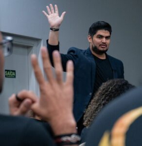 Igor Oliveira fará palestra gratuita sobre “Inteligência Emocional”, no dia 22/11, às 19h