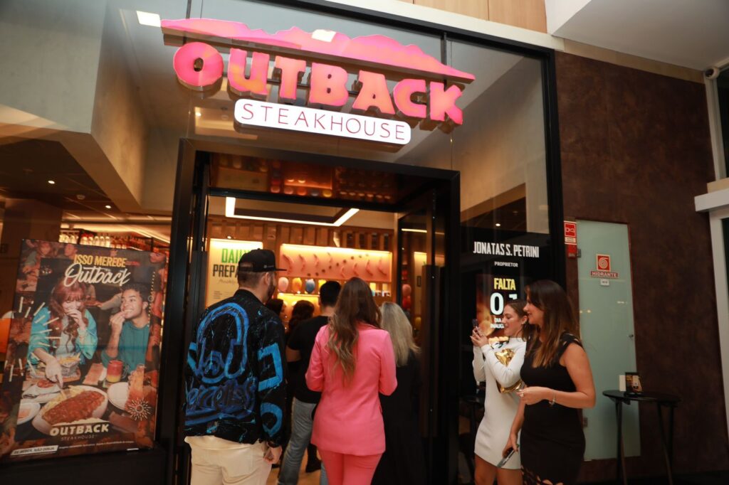 Outback Steakhouse chega a Maringá