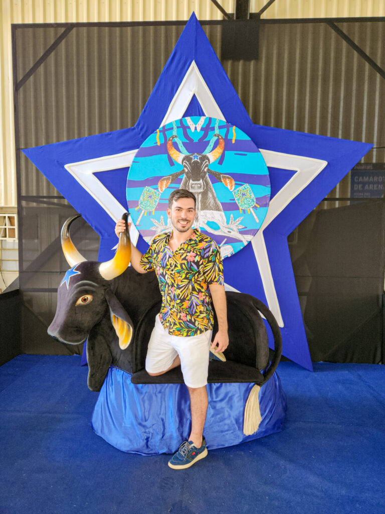 Alan Victor marca presença na 56ª edicão da Festa de Parintins