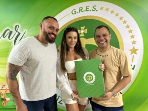 Carnavalesco Leandro Vieira, Aricia Silva e Leonardo Leonel — Foto Divulgação