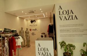 Loja Vazia arrecada 1,5 tonelada de roupas e itens de higiene e beneficia cinco entidades