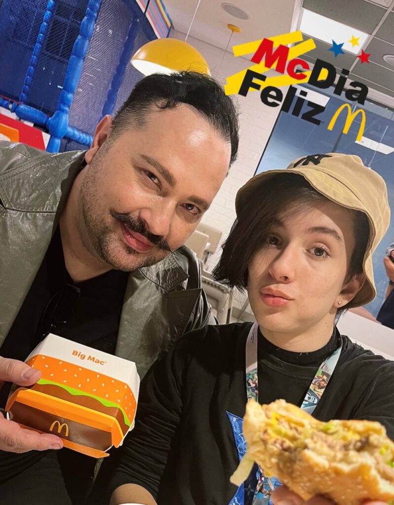 RobertoEGiu MacDiaFeliiz24