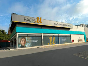 face u 2 (1)