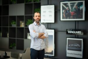 Plaenge anuncia novo coordenador de marketing em Santa Catarina