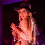 Kelly Fonteli: a força do forró que nasce na Bahia e conquista novos palcos