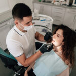 Dia Mundial de Combate ao Câncer – Conheça os sintomas e saiba como se prevenir contra o câncer de boca